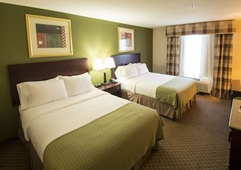Holiday Inn Kansas City Airport