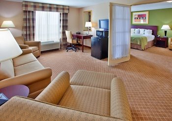 Holiday Inn Kansas City Airport