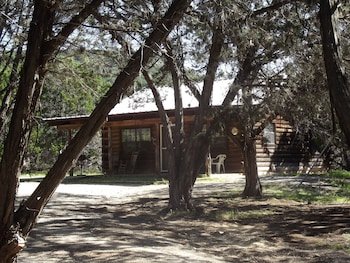 A Peace of Heaven Cabins And RV