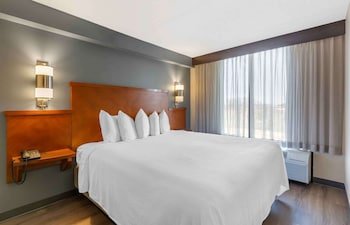 Extended Stay America Premier Suites Cleveland Independence