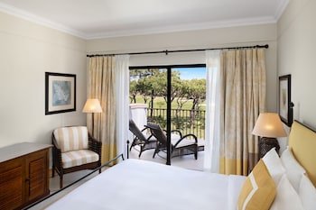 Pine Cliffs Residence, a Luxury Collection Resort