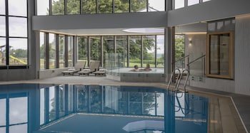 Blunsdon House Hotel