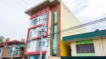 Celbyrne Pension Hauz by RedDoorz