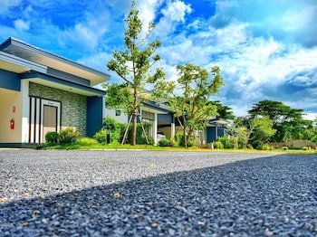 Blue Moon Boutique Resort