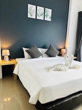 Blue Moon Boutique Resort