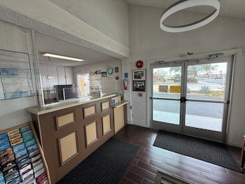 Budget Inn