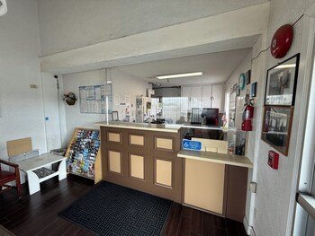 Budget Inn