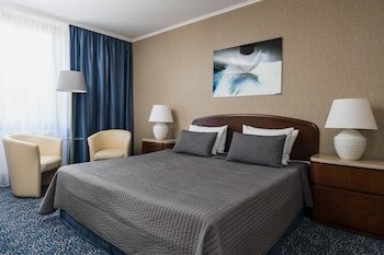 Booking Hotel & Spa