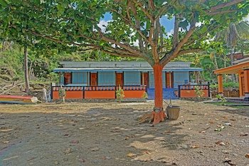 Azka Homestay Klayar by OYO