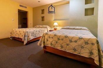 Hotel Laguna
