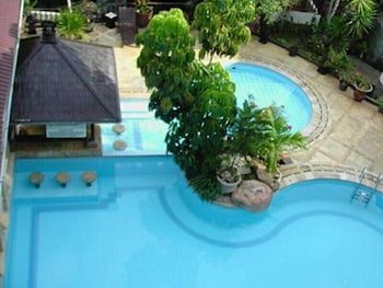 Resor Tuban Tropis