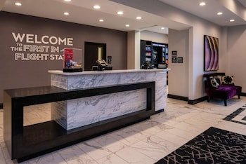 Hampton Inn & Suites Winston Salem Downtown