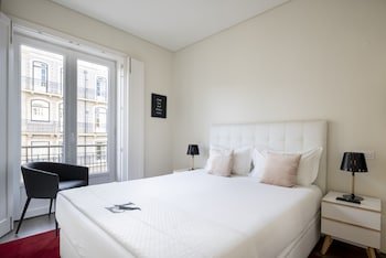 Lisbon Best Apartments - Chiado Mercy