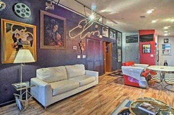 King Condo at Holiday Hills