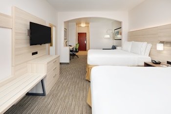 Holiday Inn Express & Suites Burleson/Ft. Worth