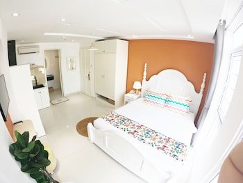 Dinh Phat Hotel