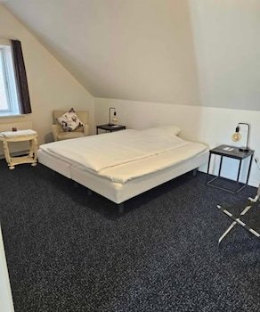 Bed & Breakfast Phønix