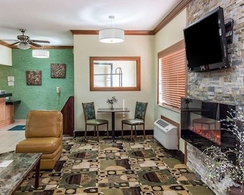 Quality Inn at Collins Road