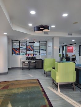 Hampton Inn Houston Deer Park Ship Area