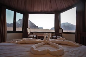 Yasmina Luxury Camp