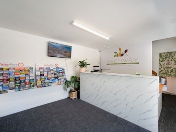 Archway Motel