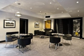 Kingswood Golf & Country Club