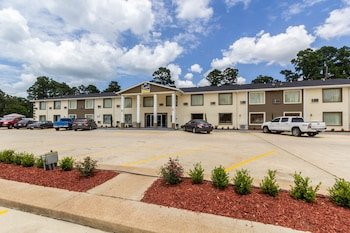 Scottish Inn & Suites
