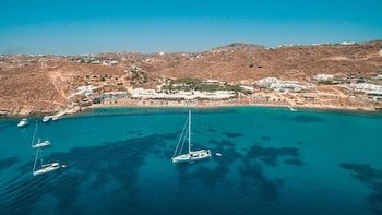 Paradise Beach Resort Mykonos