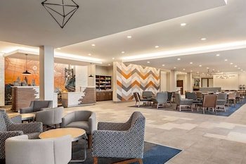 La Quinta Inn & Suites By Wyndham Mount Laurel Moorestown