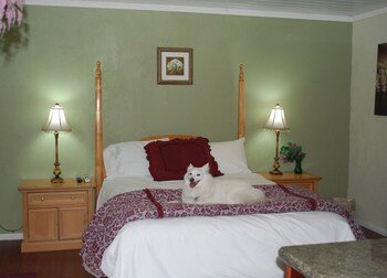 Olancha RV Park & Motel