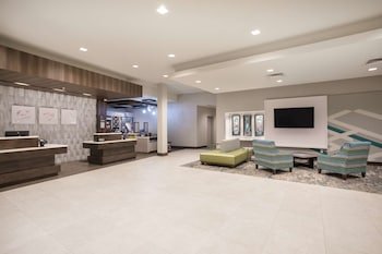 Hilton Garden Inn Omaha Aksarben Village