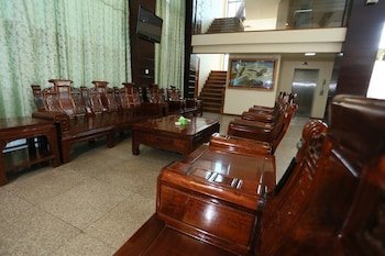 Royal Power Hotel