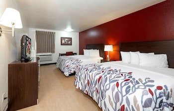 Red Roof Inn St Robert