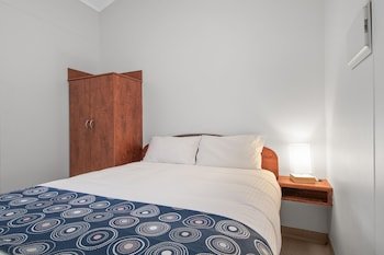 Coogee Beach Holiday & Caravan Park