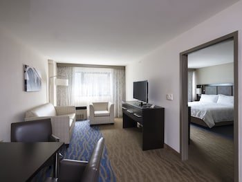 Holiday Inn Capitol