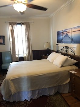 Water Street Inn