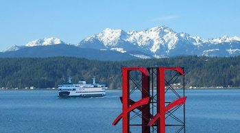 The Edgewater Hotel