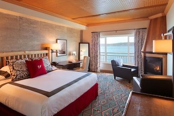 The Edgewater Hotel