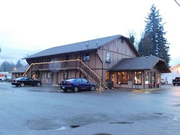 Packwood Inn