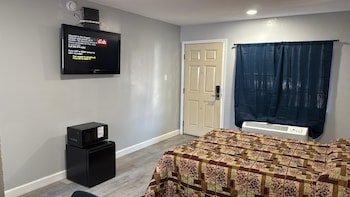 Palms Motel