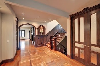 Westmount River Inn