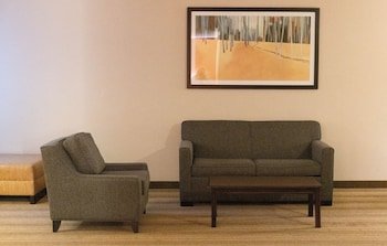 Hawthorn Suites by Wyndham Erie