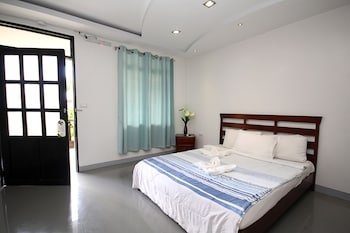Bamboo Beach Resort & Restaurant