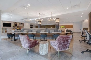 Home2 Suites by Hilton Anderson Downtown