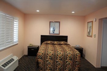 Budget Inn