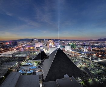 Luxor Hotel & Casino