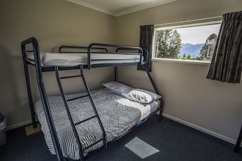 Fiordland Great Views Holiday Park