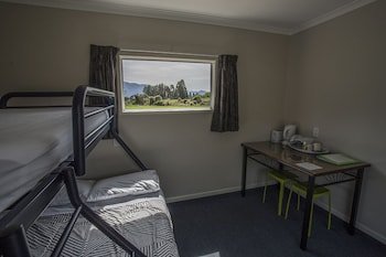 Fiordland Great Views Holiday Park