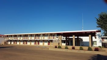 Plains Motel