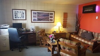 Plains Motel